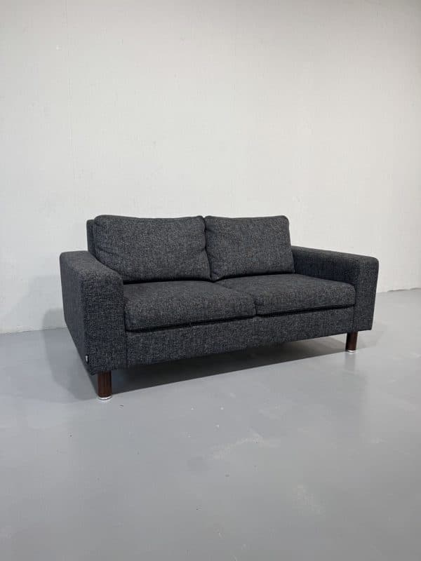 Käytetty Isku 2 istuttava sohva - Product overview Käytetty Isku 2 istuttava sohva - Product overview image